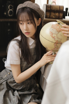 穿制服的女孩电影